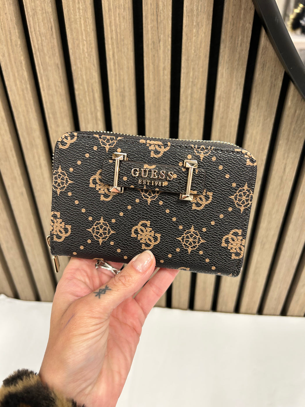 Guess Espresdo SILIA Wallet. GP9890140