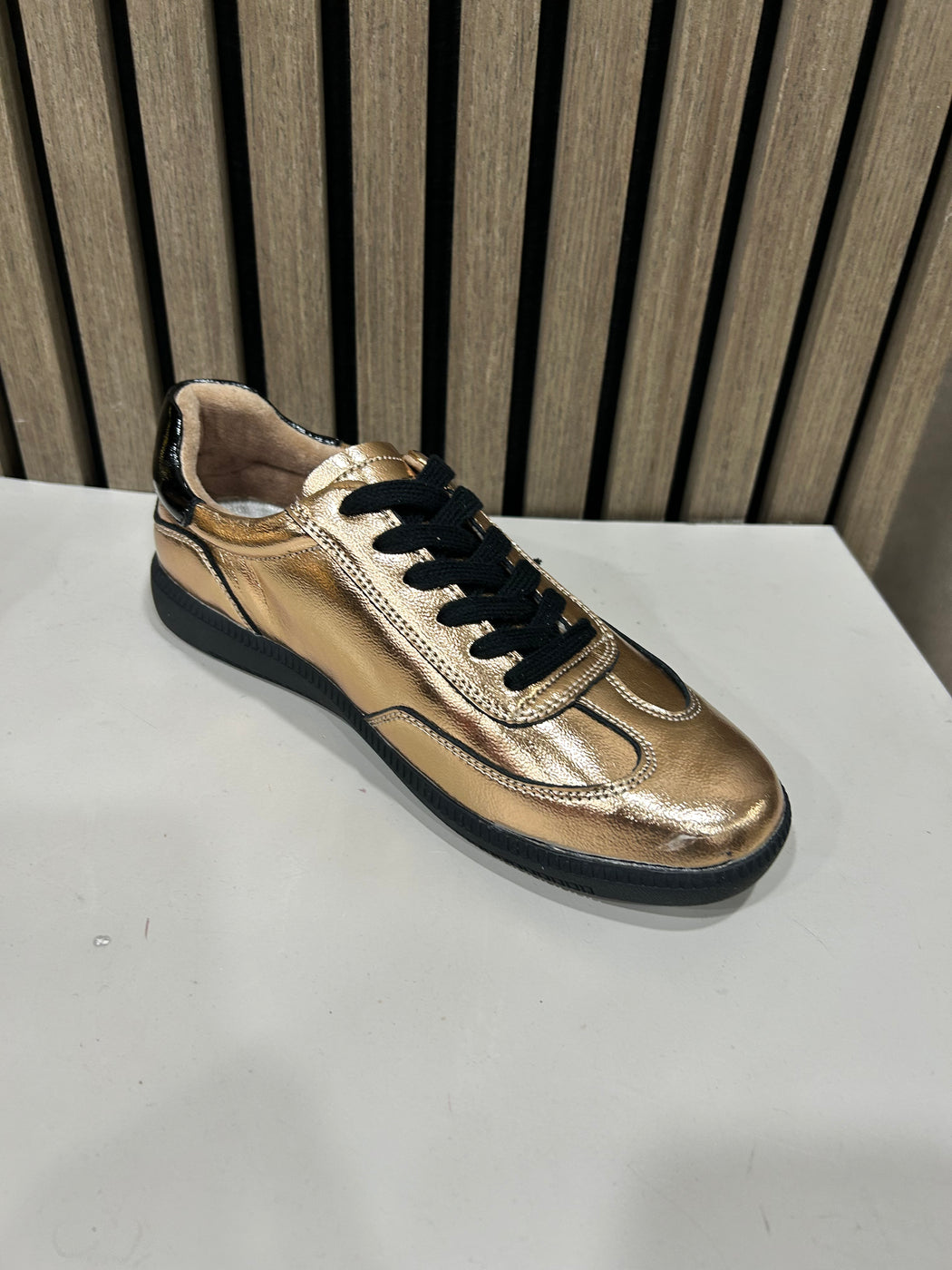 Seventy One Antique Sparkle trainers