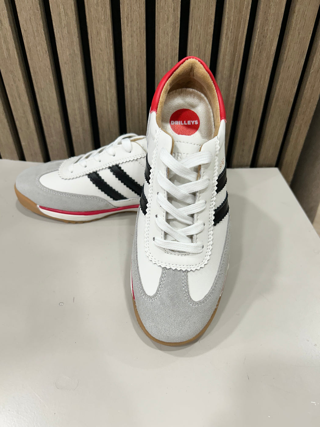 Seventy Three Lood Line Runners