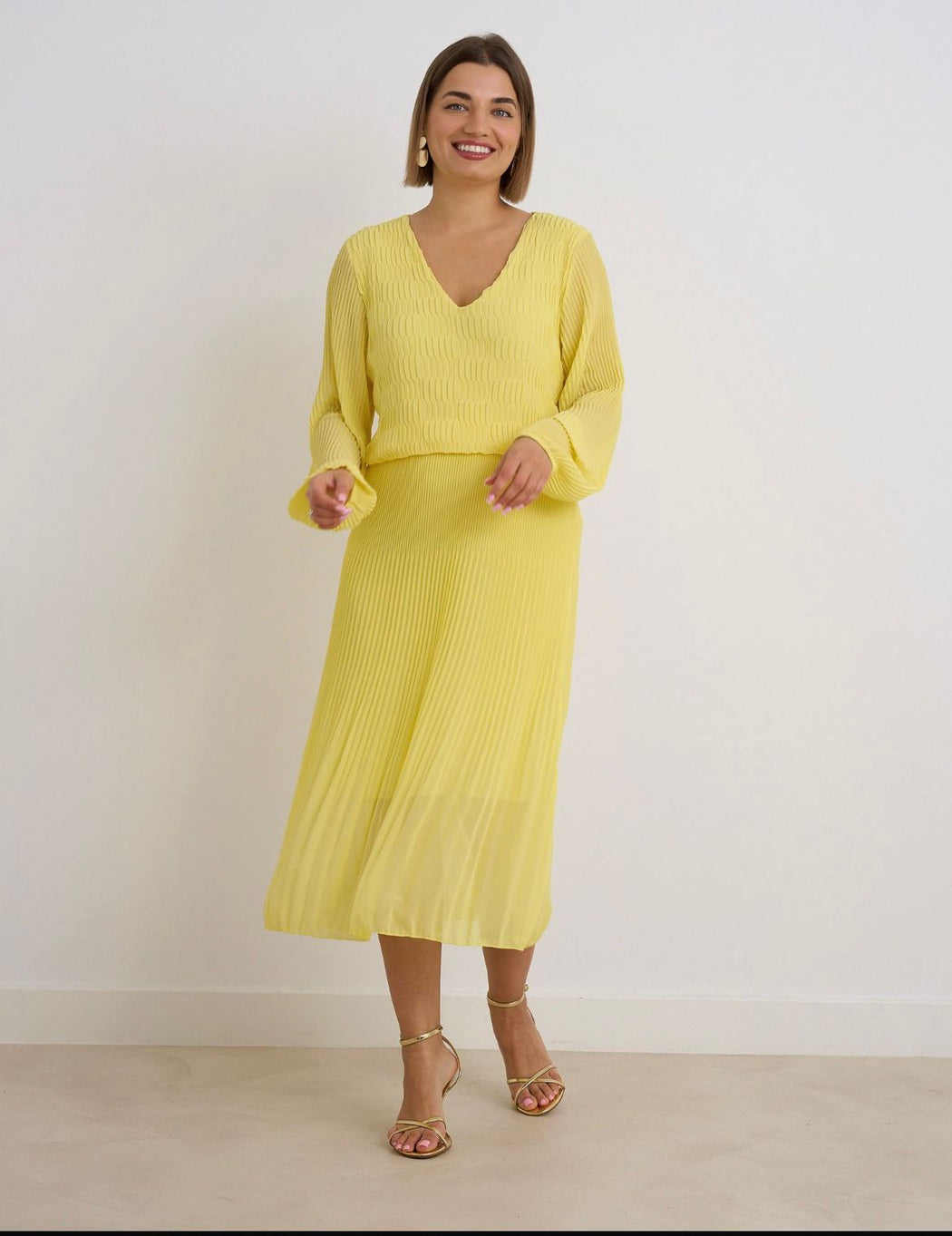 Jules yellow dress