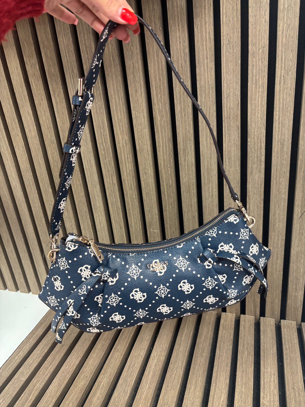 Guess ALLEGRA Blue Logo Bag. GP248918