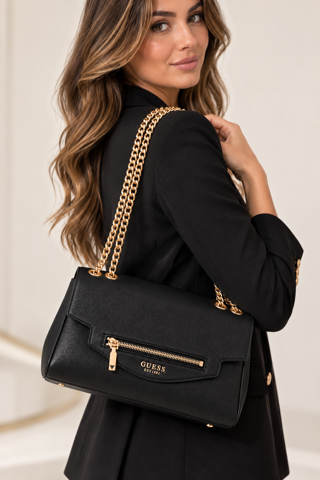 Guess black convertible strap crossbody/ shoulder Antonia bg218321