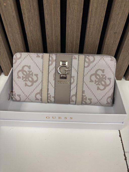 Guess ERENIA TAUPE Logo Wallet. SO7838146.