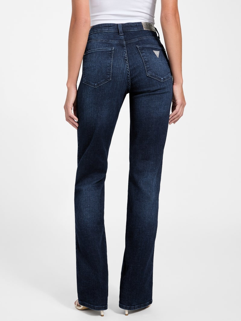 Guess Mid Rise Sexy Straight Jeans. W5BA15D0791