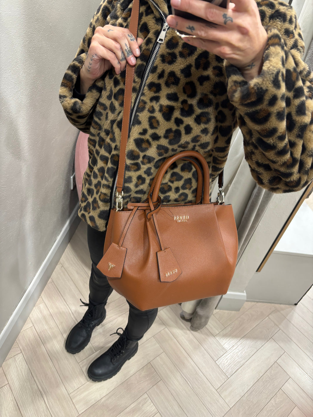Guess Cognac AMORETTE Bag. BG789806