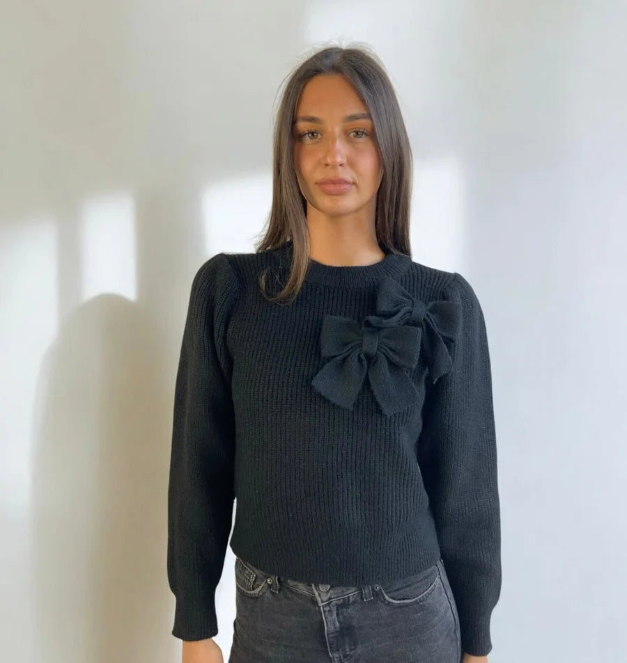 Charlie black bow knit