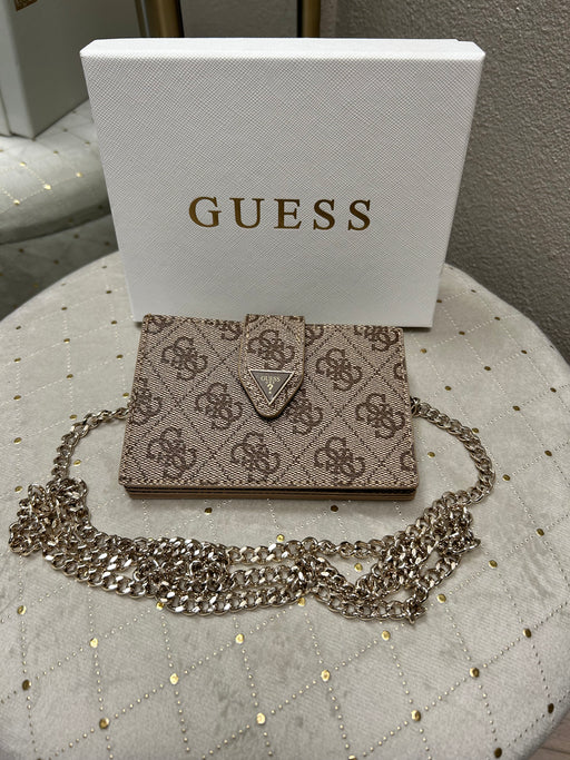 RW1754P5101 Guess Beige Chain Wallet