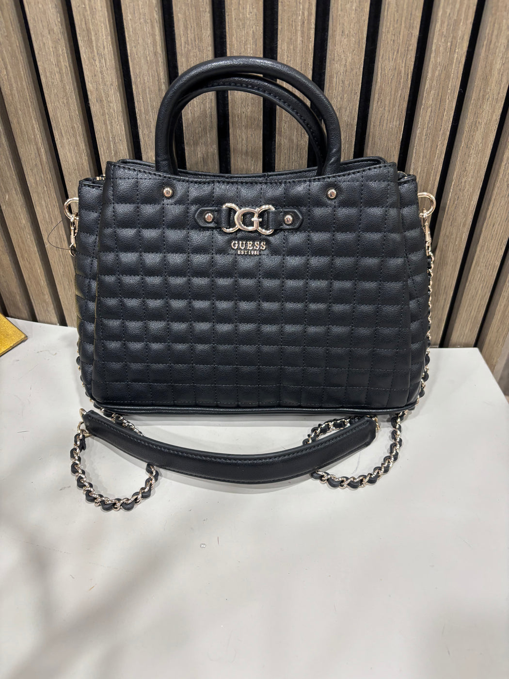 Guess Black NADIRA Bag. QG842406