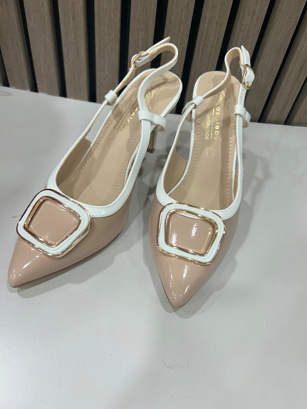 Longcot Make up mash heel
