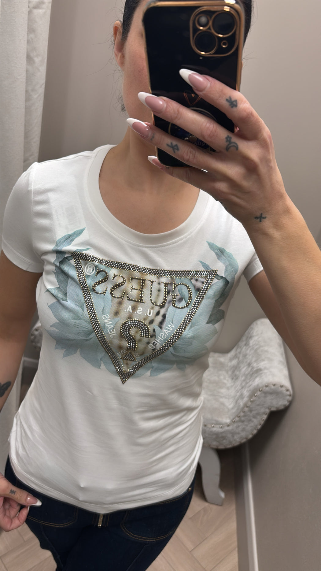 Guess Teal Flower Triangle T-Shirt. W6GI12K3027