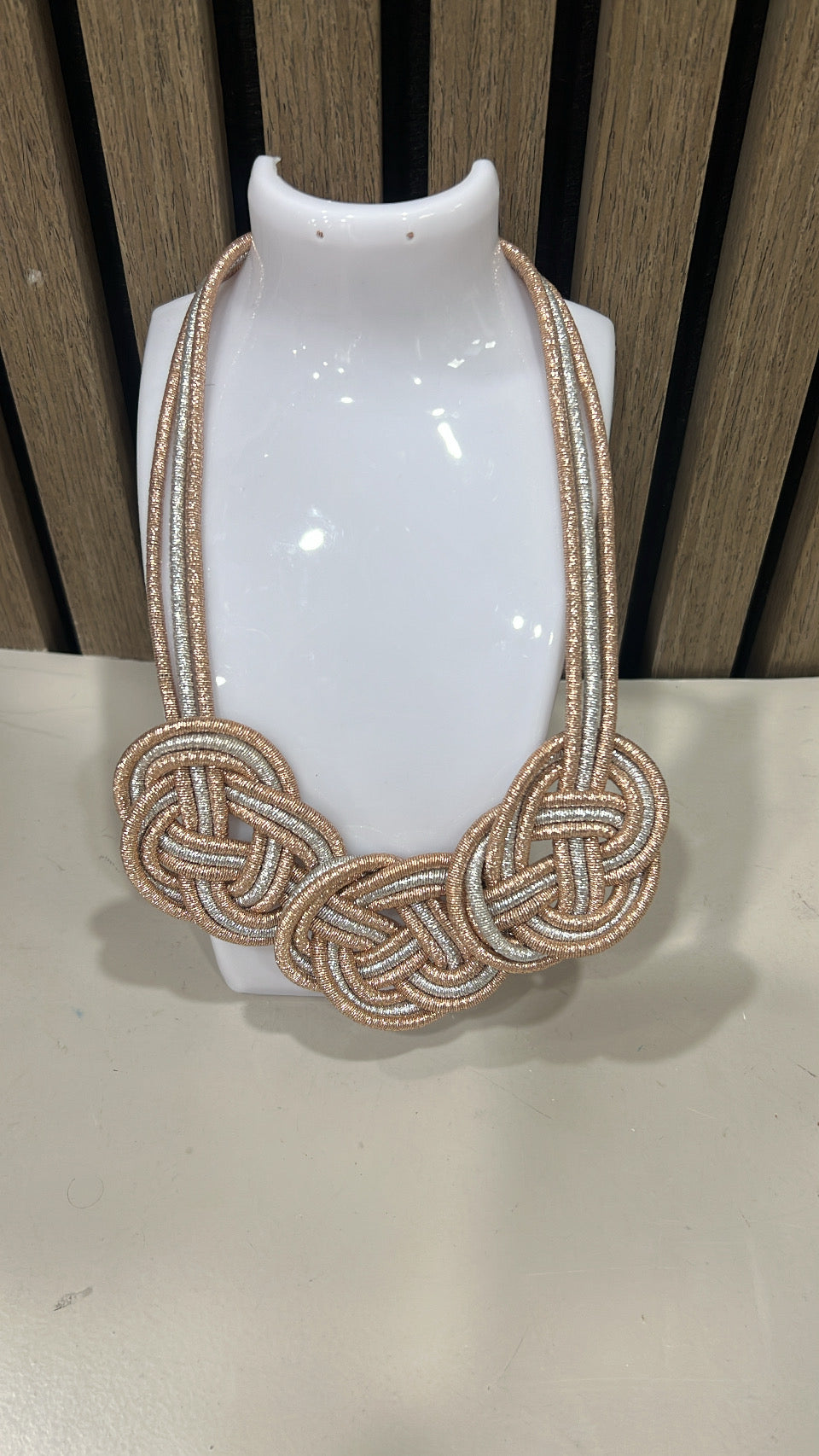 Rose/ silver knot chain
