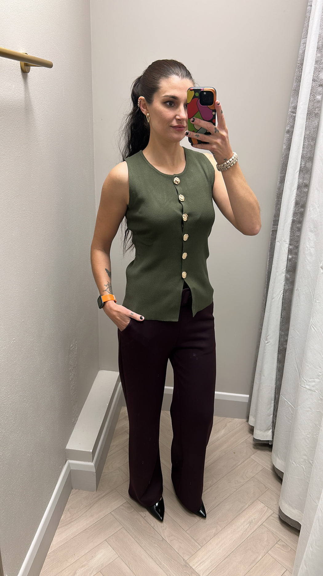 Khaki button knit waistcoat