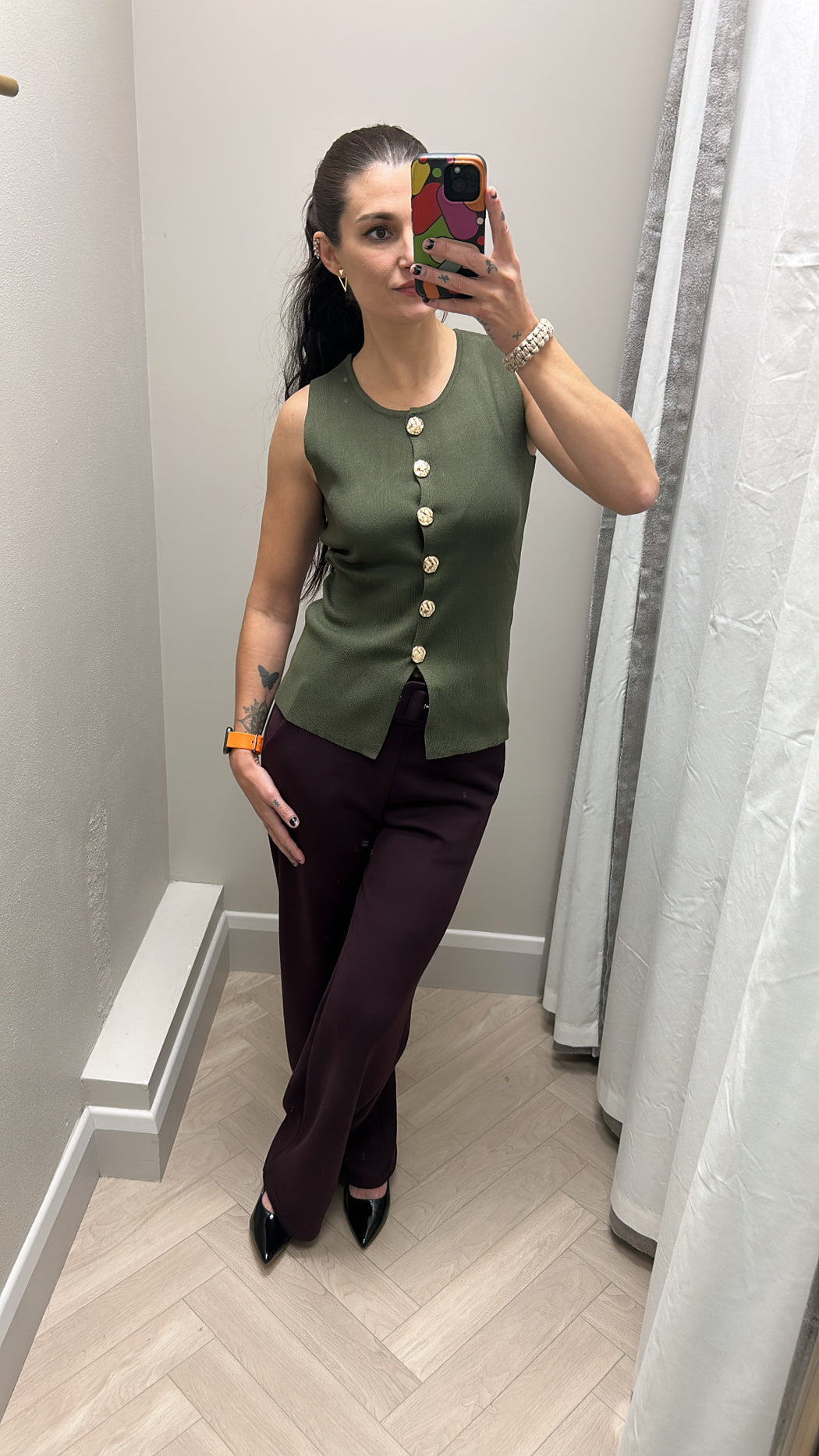 Khaki button knit waistcoat