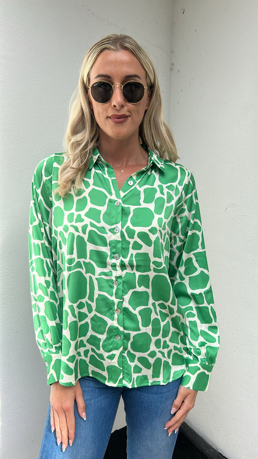 Gwen green print shirt