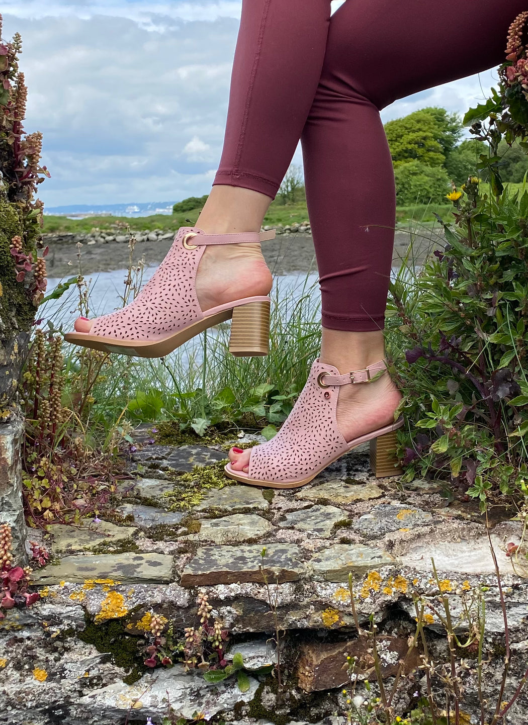 Open toe shoe sales boots