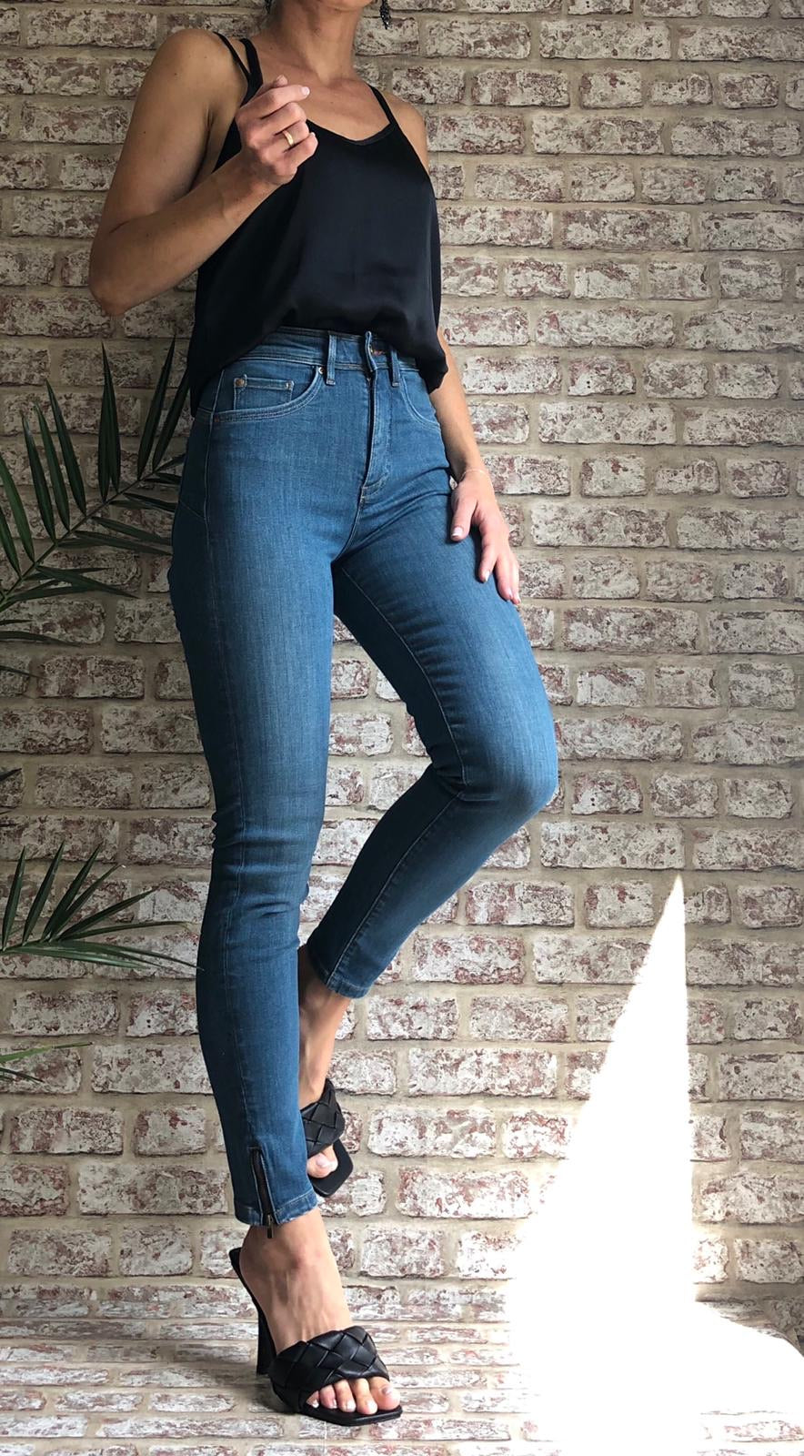 123389 Salsa Sale Push In Secret Glamour High Waist Jeans with Zips