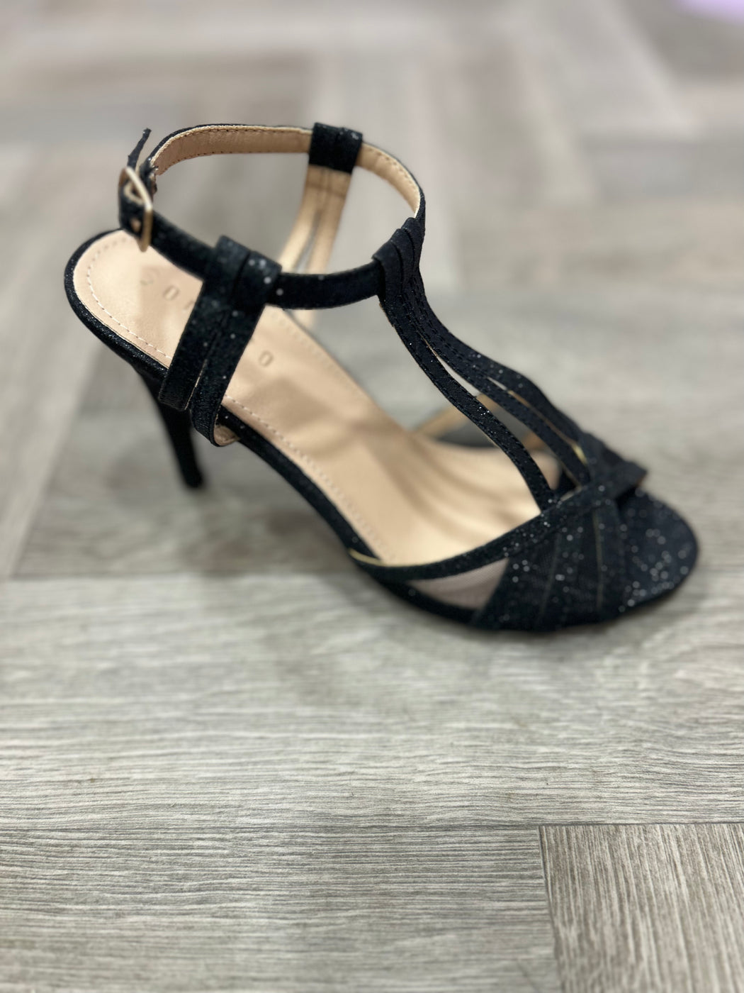Black Warwick boyne heels