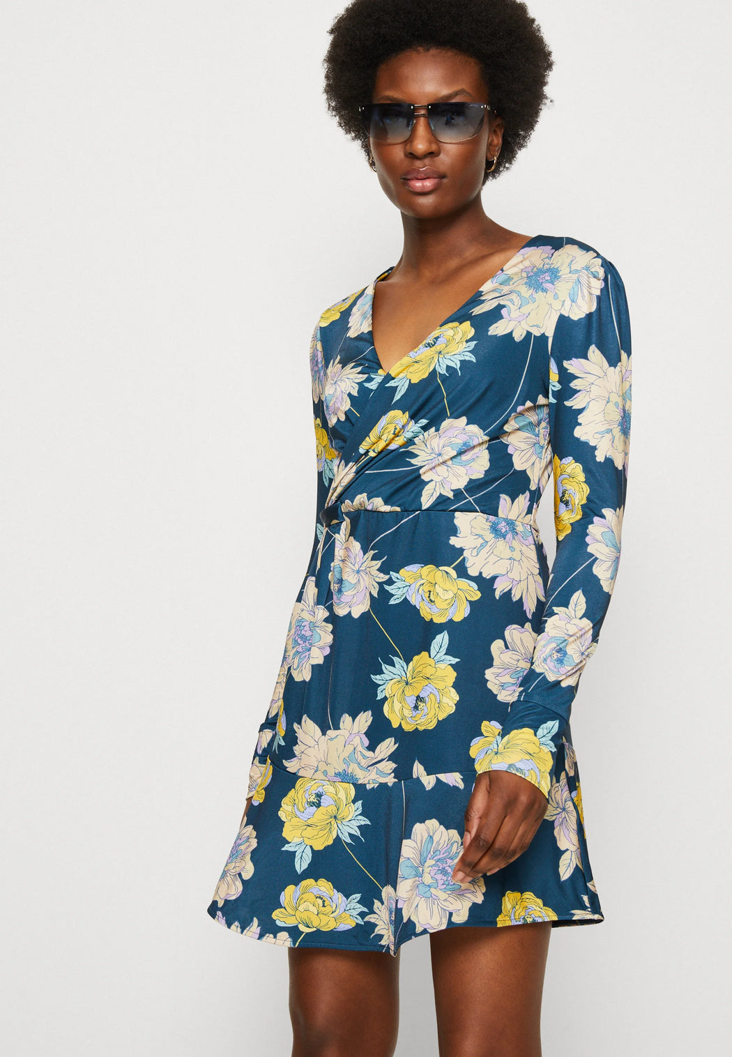 Guess yellow floral dress hotsell