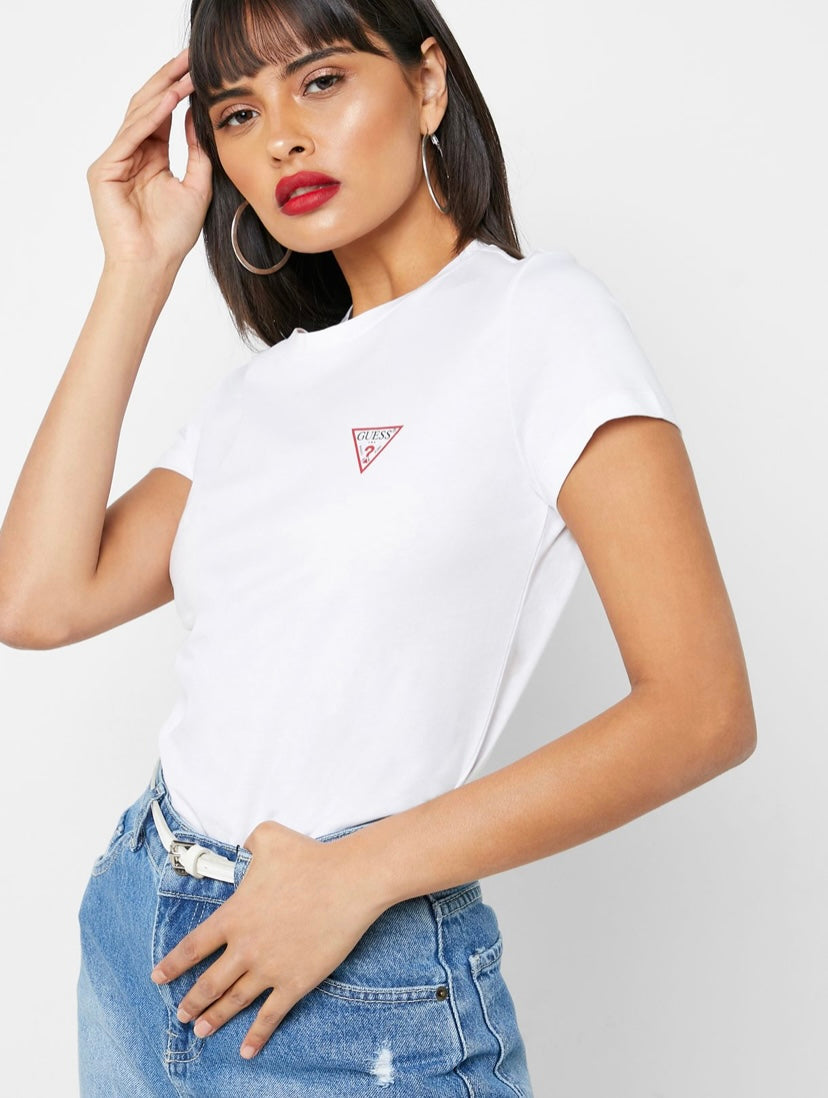 White mini guess Triangle logo t-shirt