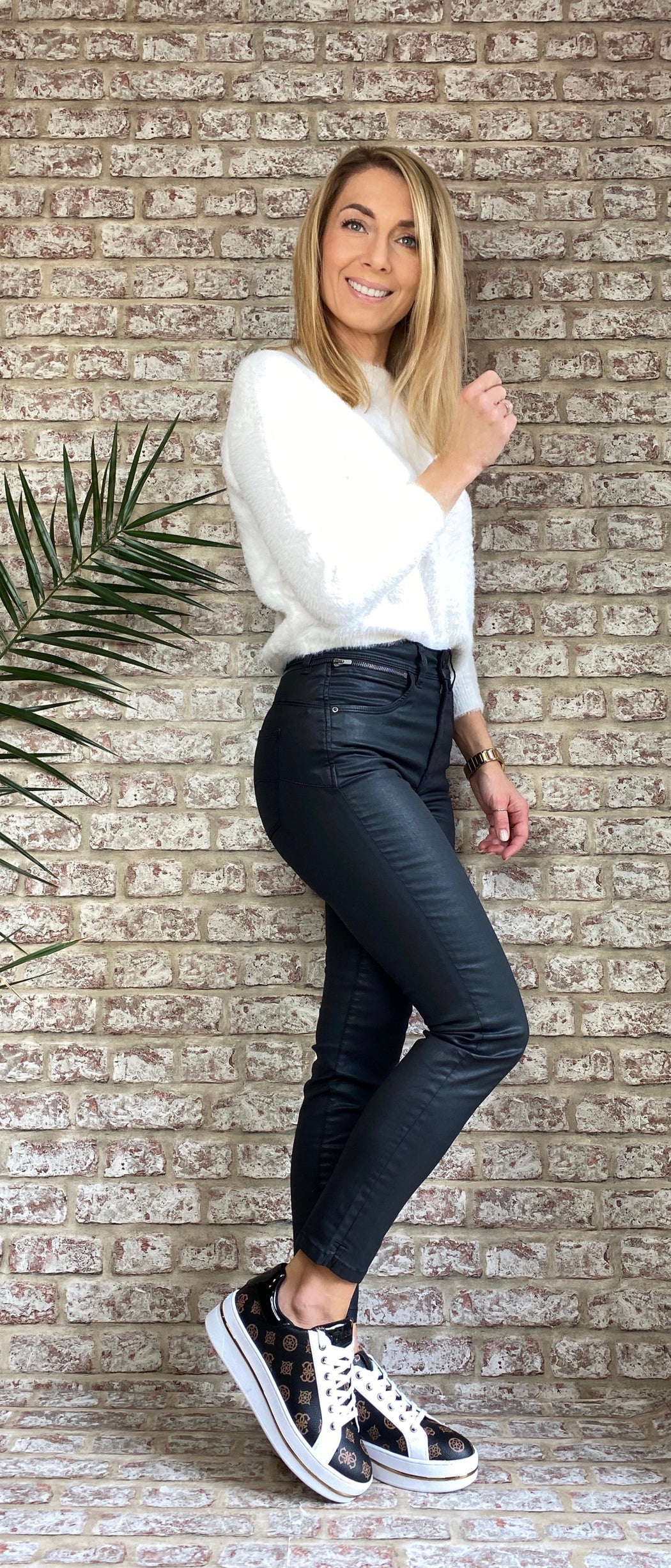 121996 SECRET GLAMOUR BLACK LEATHER LOOK PUSH IN JEANS — Therapy Boutique -  Womens Clothing Ireland