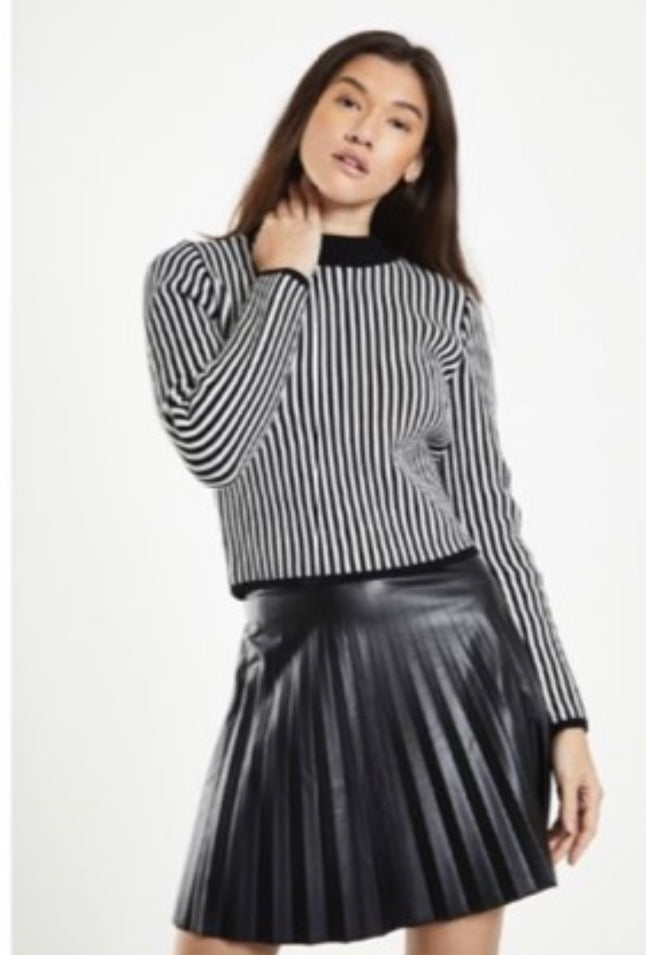 Gh0036 glam black pu skirt