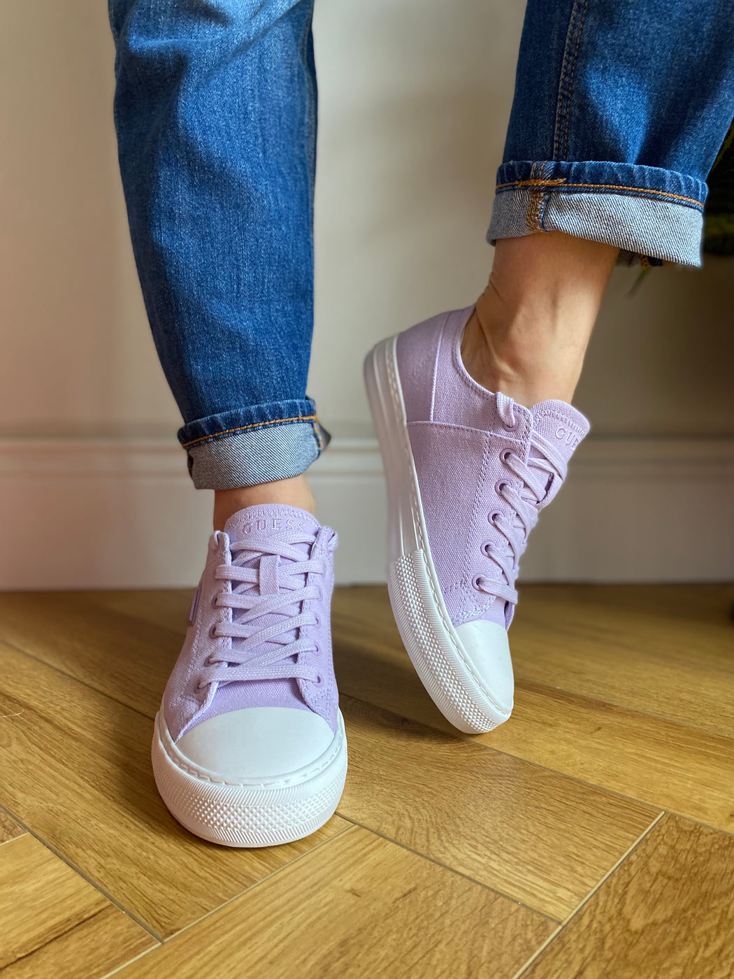 Lilac Pranze guess Sneakers