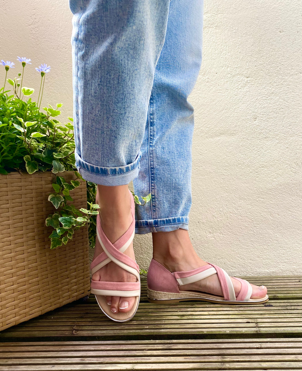 Rothes Blush pink sandals