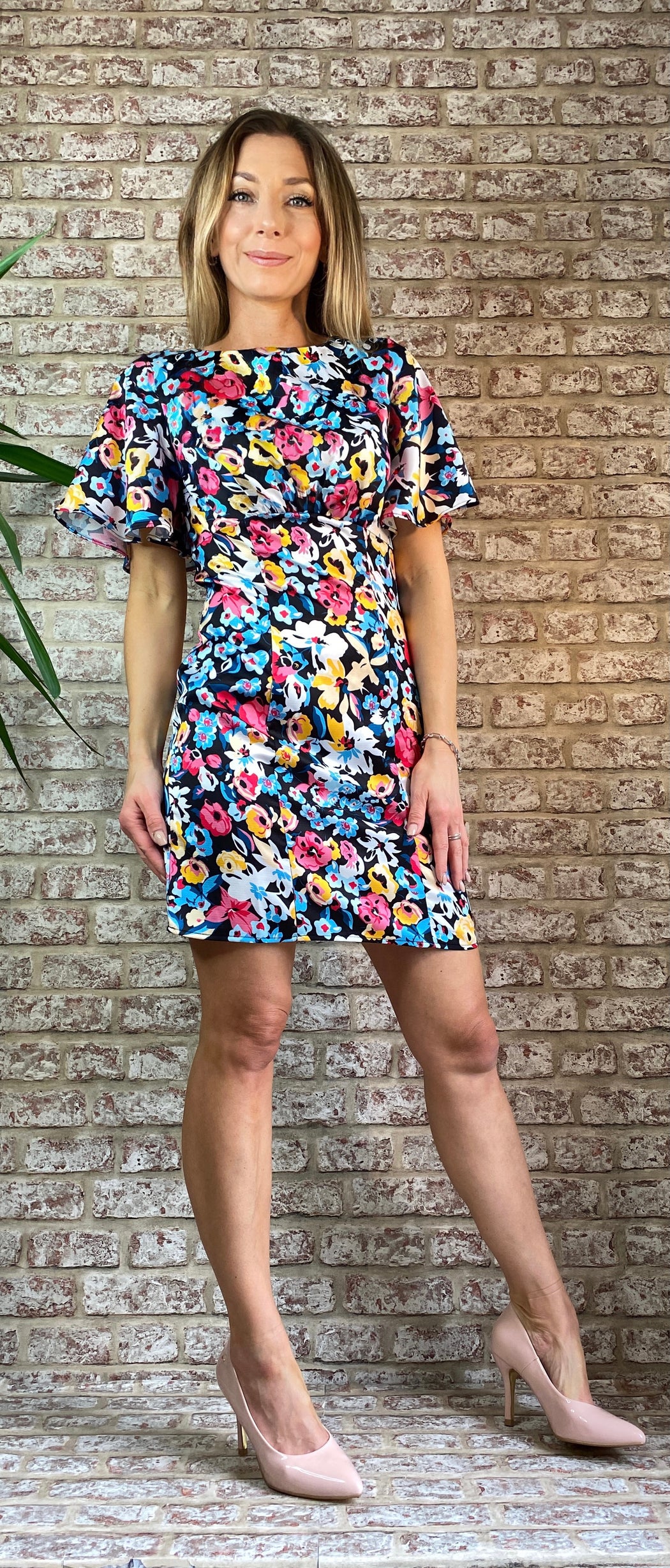 Cindy round neck floral print mini dress