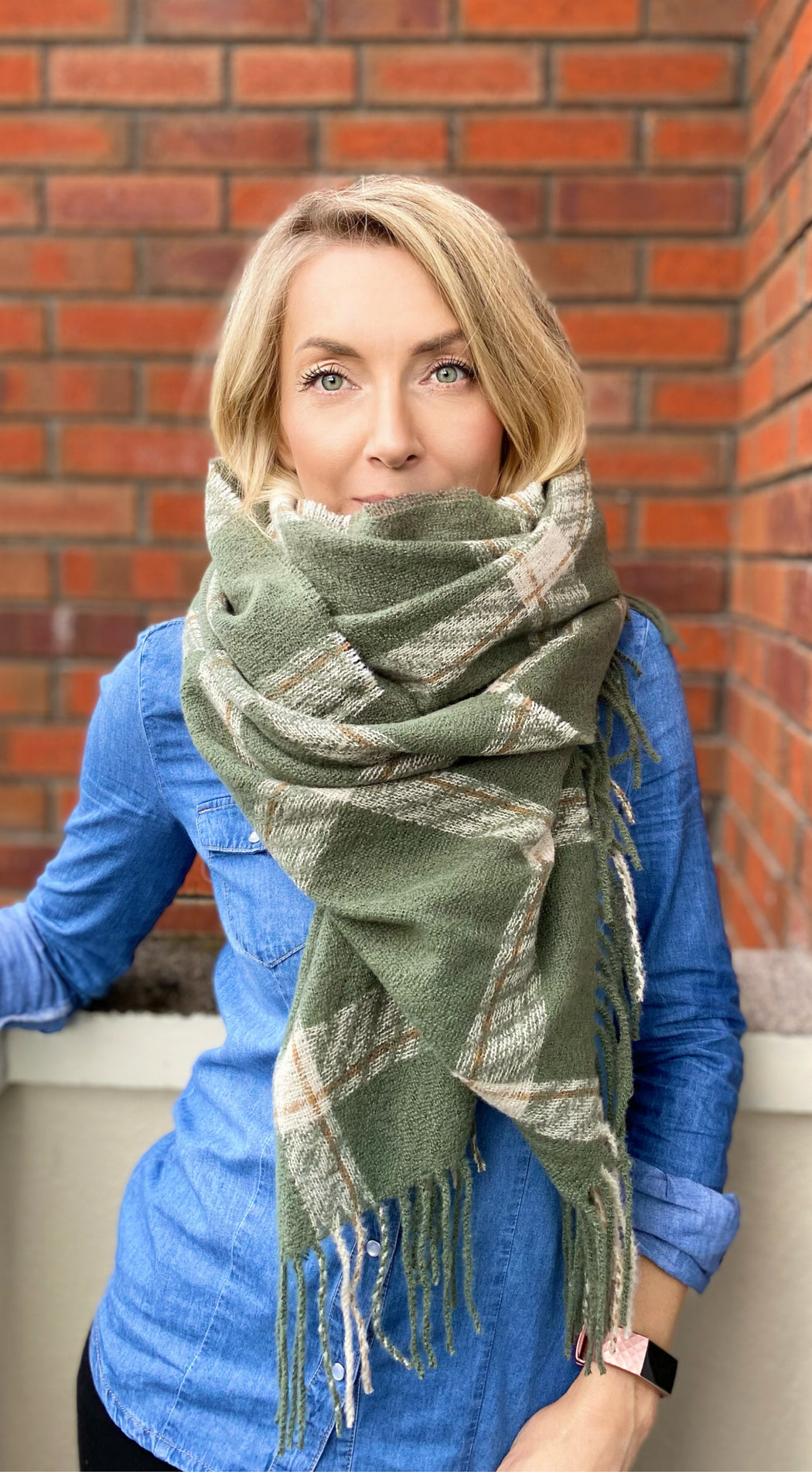 Amy scarf