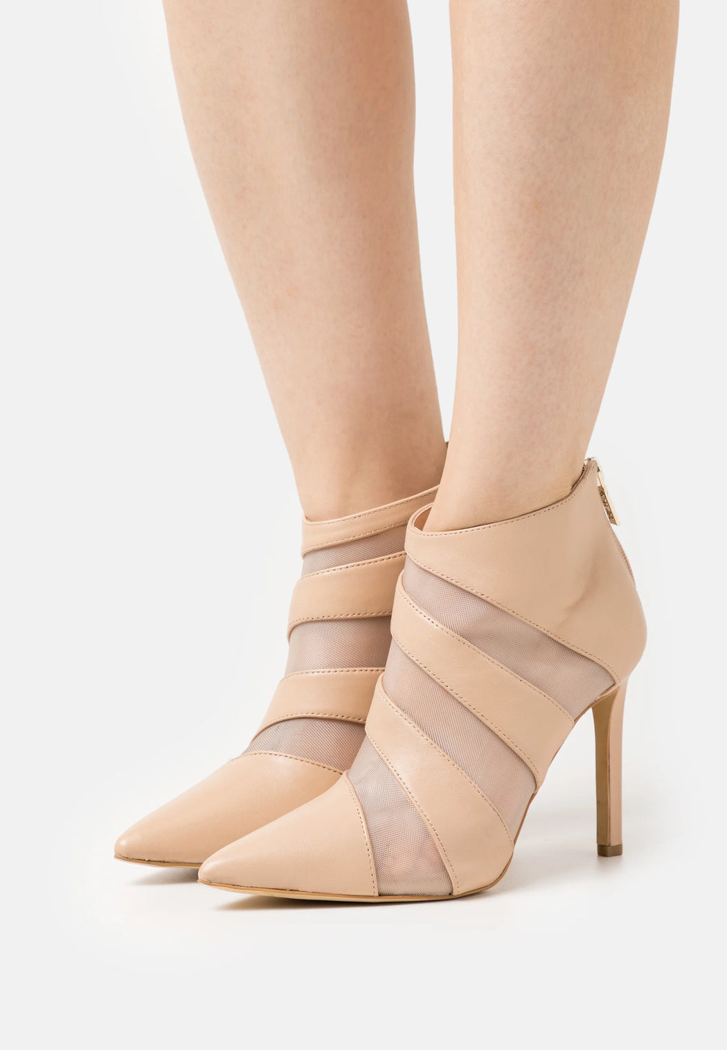Guess high heels boots hotsell
